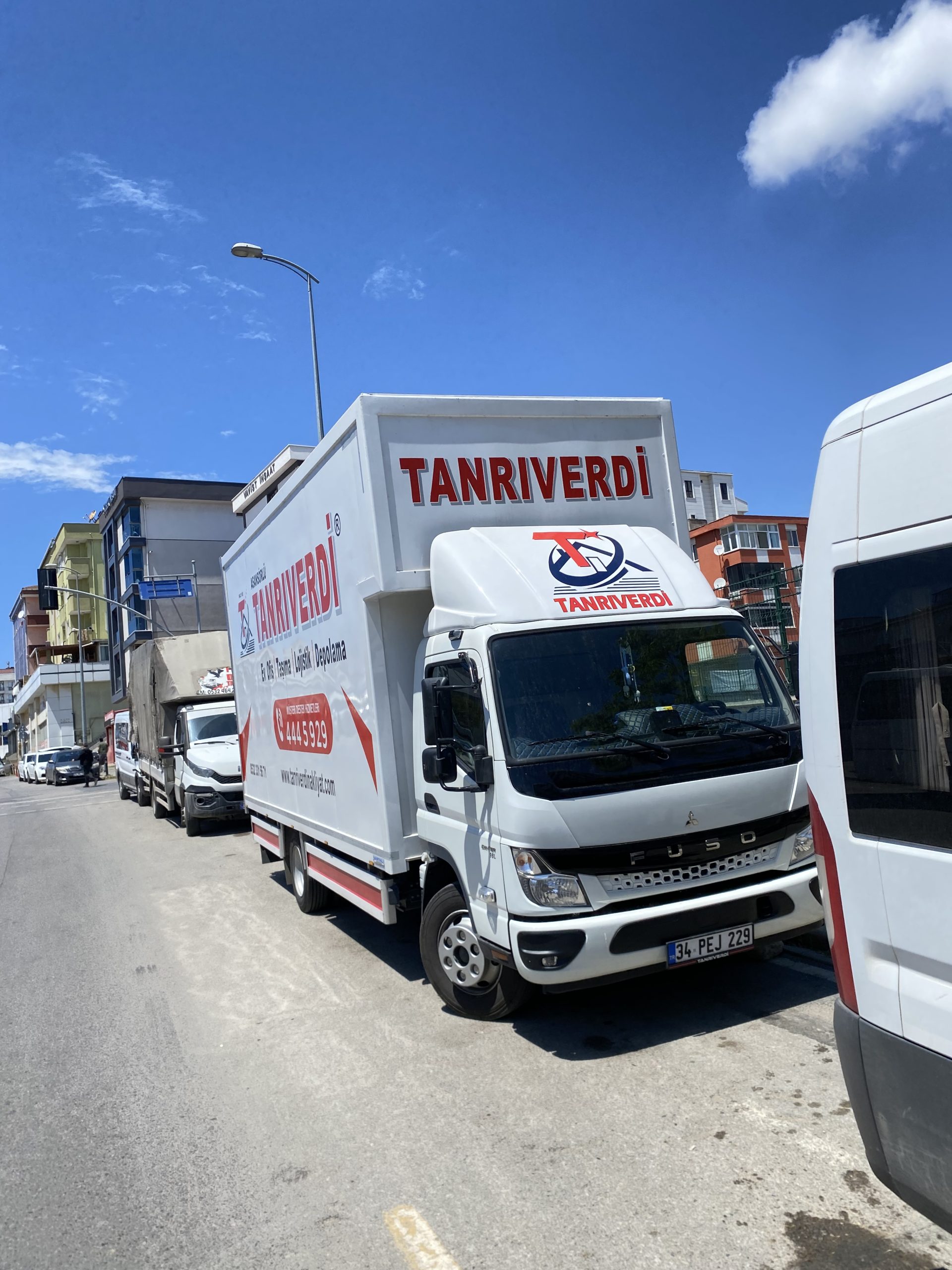Orta Boy Nakliye Aracı
